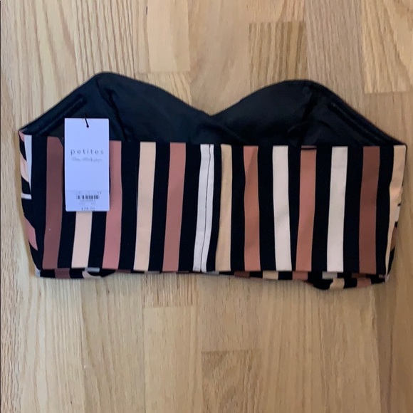 Knot detail crop top - Picture 2 of 2